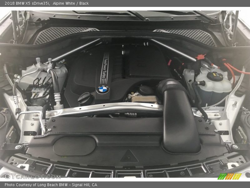 Alpine White / Black 2018 BMW X5 sDrive35i