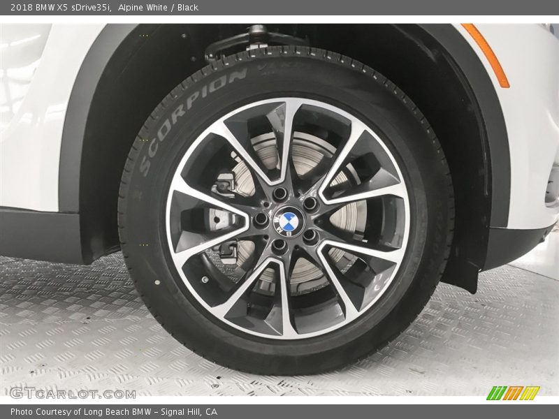 Alpine White / Black 2018 BMW X5 sDrive35i