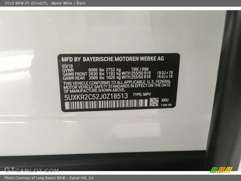 Alpine White / Black 2018 BMW X5 sDrive35i
