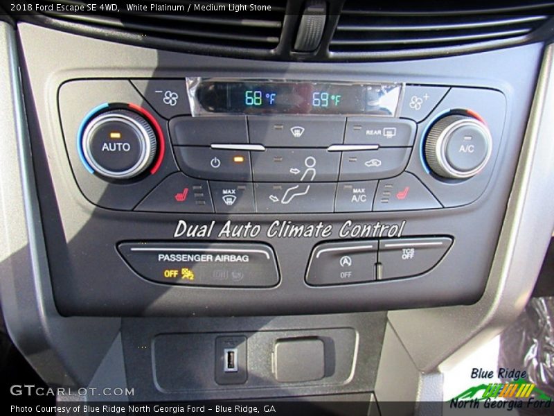 White Platinum / Medium Light Stone 2018 Ford Escape SE 4WD