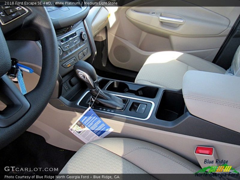 White Platinum / Medium Light Stone 2018 Ford Escape SE 4WD