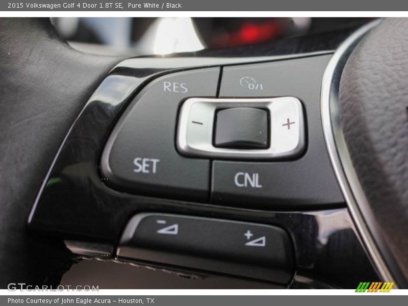 Pure White / Black 2015 Volkswagen Golf 4 Door 1.8T SE