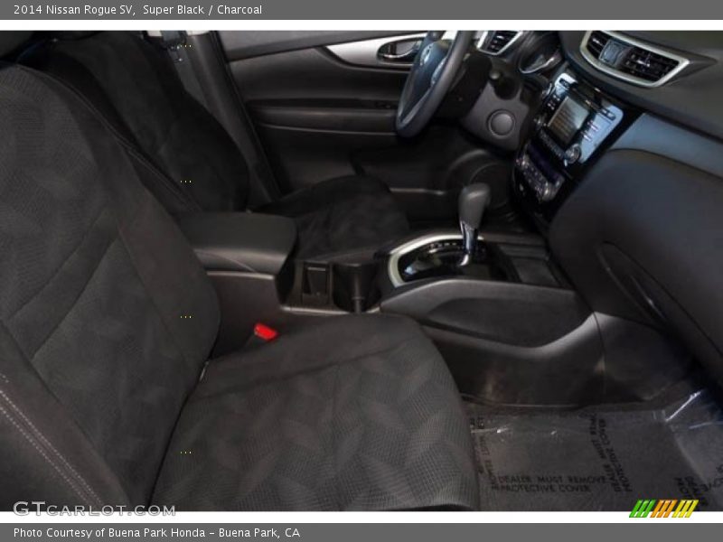 Super Black / Charcoal 2014 Nissan Rogue SV