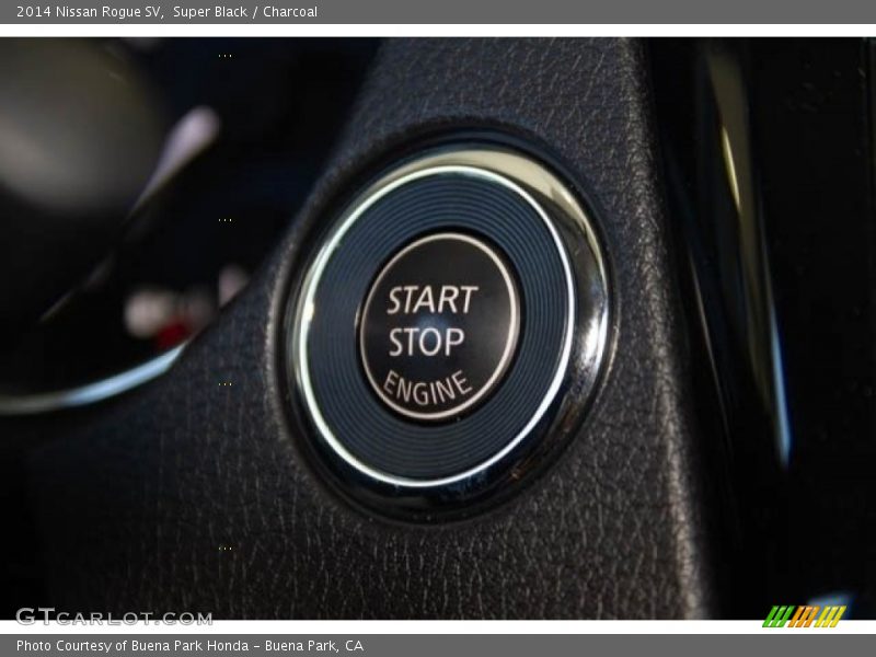 Super Black / Charcoal 2014 Nissan Rogue SV