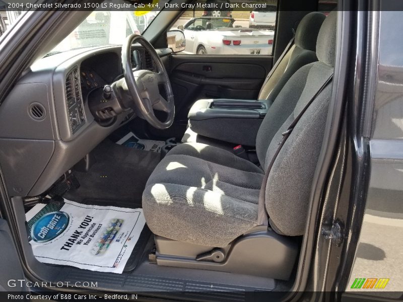 Dark Gray Metallic / Dark Charcoal 2004 Chevrolet Silverado 1500 LS Regular Cab 4x4