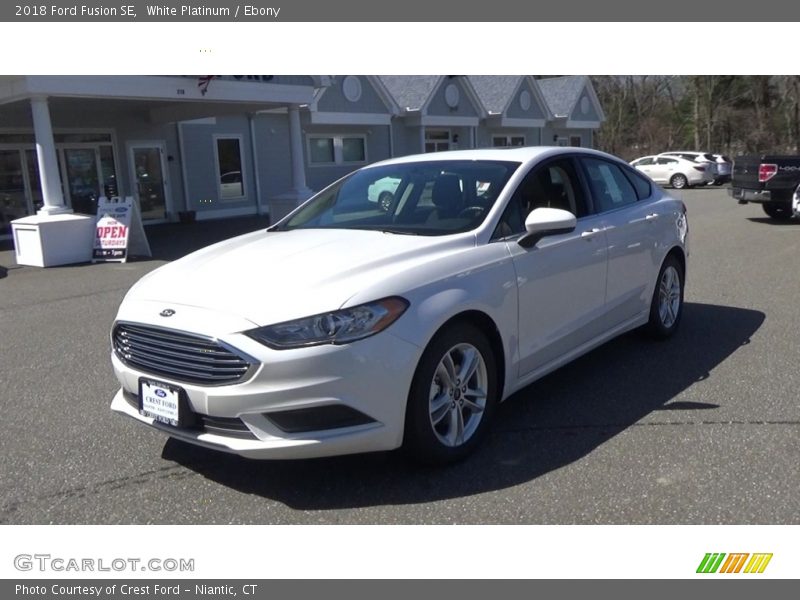 White Platinum / Ebony 2018 Ford Fusion SE