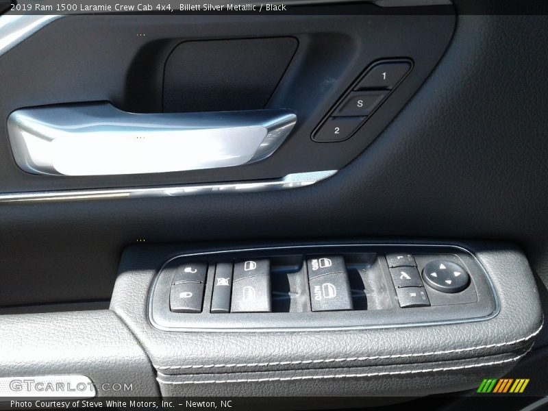 Controls of 2019 1500 Laramie Crew Cab 4x4