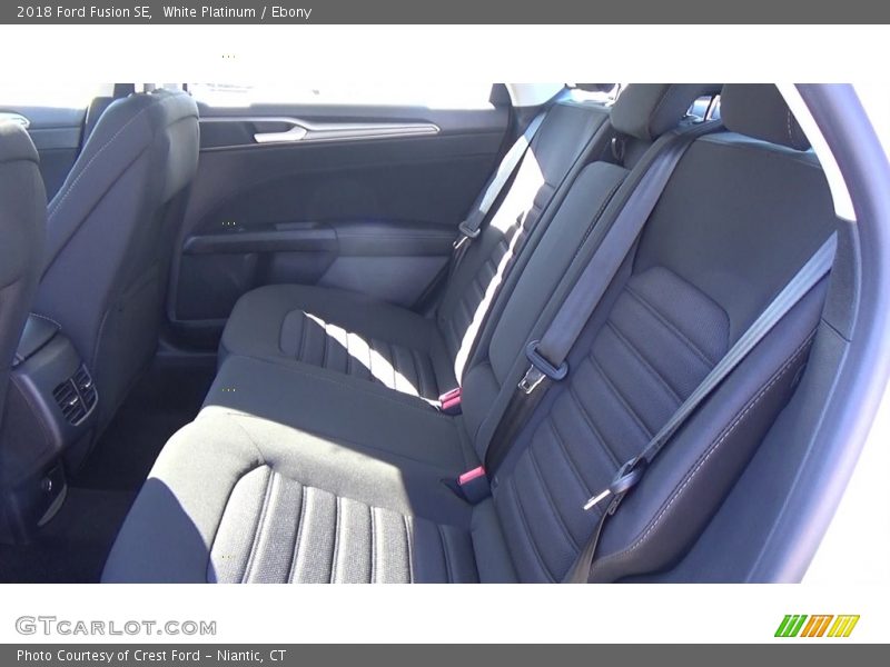 White Platinum / Ebony 2018 Ford Fusion SE