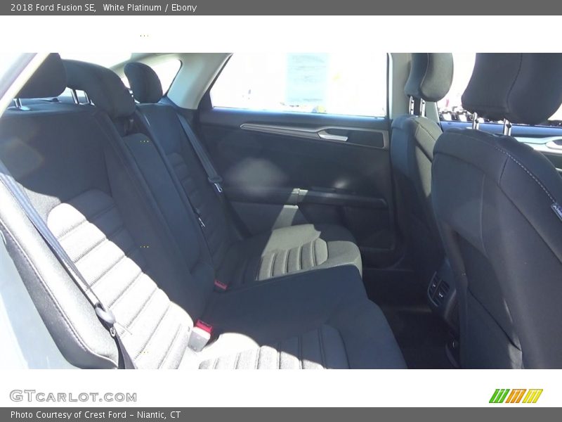 White Platinum / Ebony 2018 Ford Fusion SE