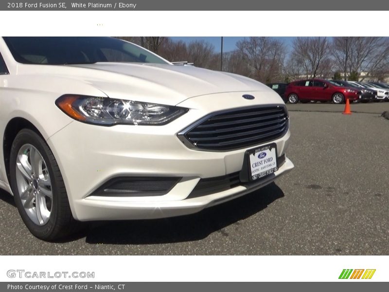 White Platinum / Ebony 2018 Ford Fusion SE