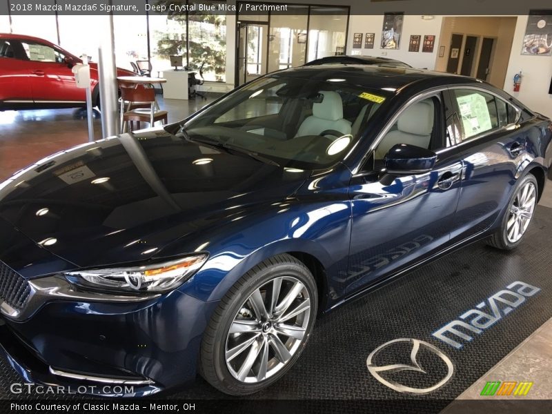 Front 3/4 View of 2018 Mazda6 Signature