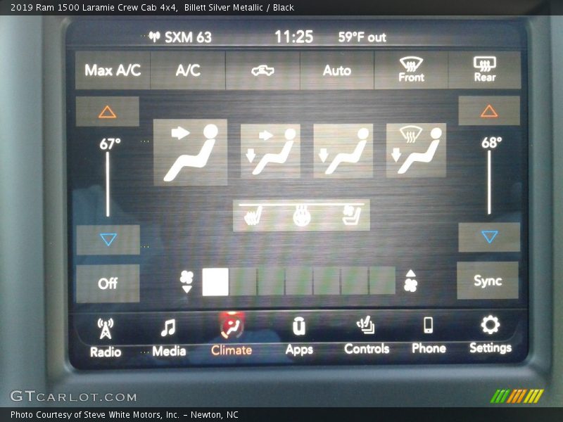 Controls of 2019 1500 Laramie Crew Cab 4x4