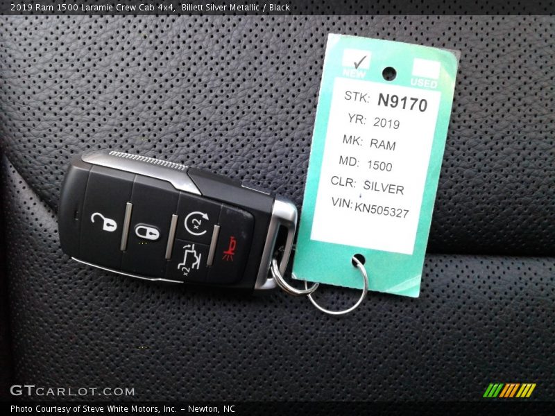 Keys of 2019 1500 Laramie Crew Cab 4x4