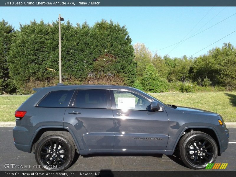 Rhino / Black 2018 Jeep Grand Cherokee Altitude 4x4
