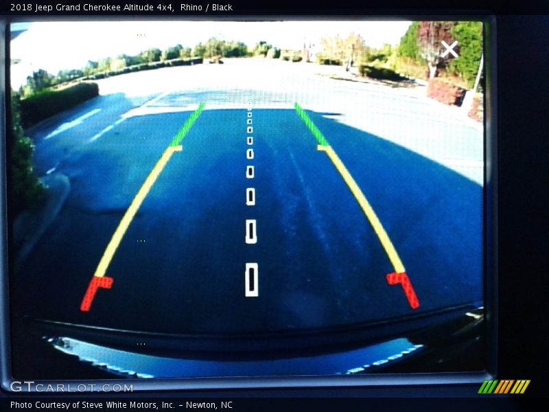 Rhino / Black 2018 Jeep Grand Cherokee Altitude 4x4