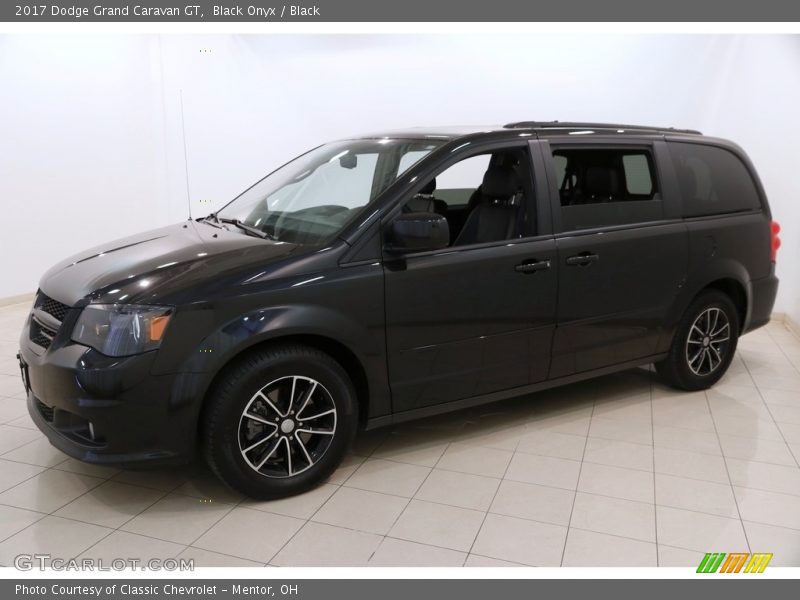 Black Onyx / Black 2017 Dodge Grand Caravan GT