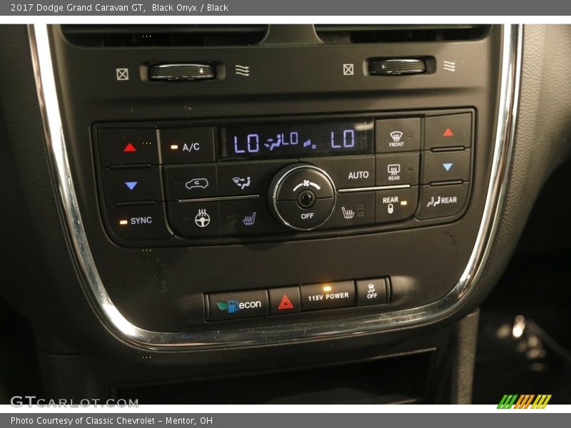 Black Onyx / Black 2017 Dodge Grand Caravan GT