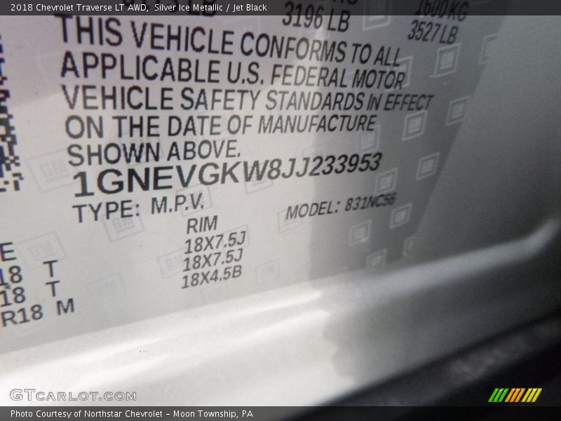 Silver Ice Metallic / Jet Black 2018 Chevrolet Traverse LT AWD