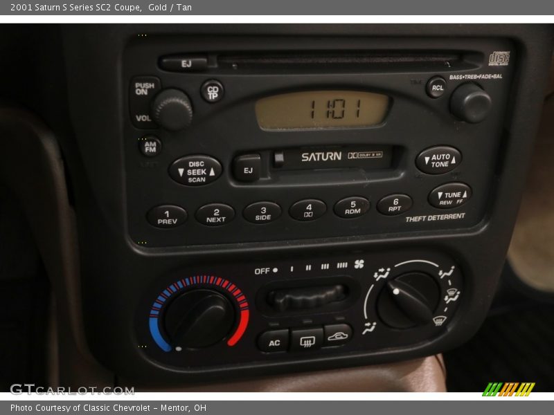Gold / Tan 2001 Saturn S Series SC2 Coupe