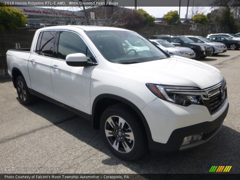 Front 3/4 View of 2018 Ridgeline RTL-E AWD