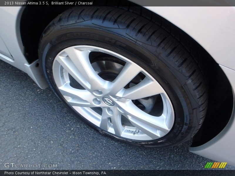 Brilliant Silver / Charcoal 2013 Nissan Altima 3.5 S