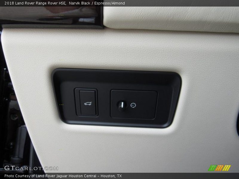 Narvik Black / Espresso/Almond 2018 Land Rover Range Rover HSE