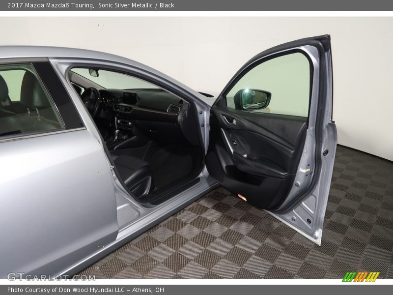Sonic Silver Metallic / Black 2017 Mazda Mazda6 Touring