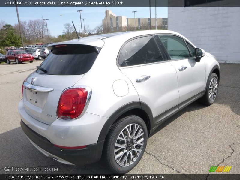 Grigio Argento (Silver Metallic) / Black 2018 Fiat 500X Lounge AWD