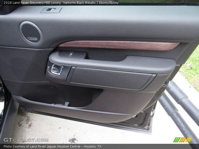 Santorini Black Metallic / Ebony/Ebony 2018 Land Rover Discovery HSE Luxury