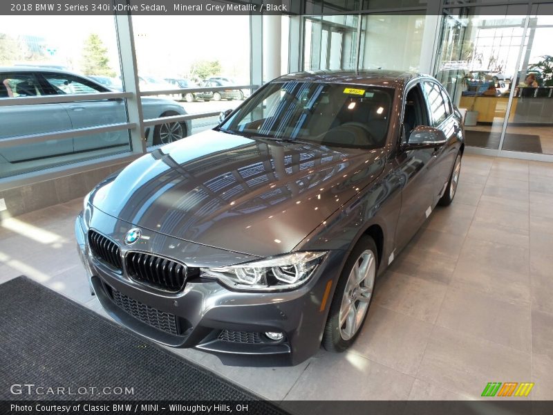 Mineral Grey Metallic / Black 2018 BMW 3 Series 340i xDrive Sedan