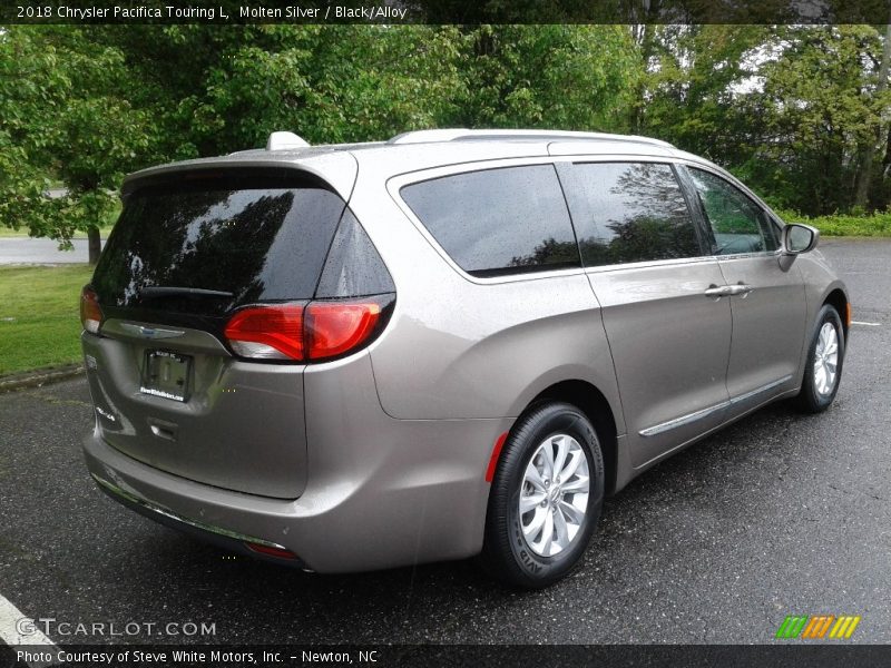 Molten Silver / Black/Alloy 2018 Chrysler Pacifica Touring L