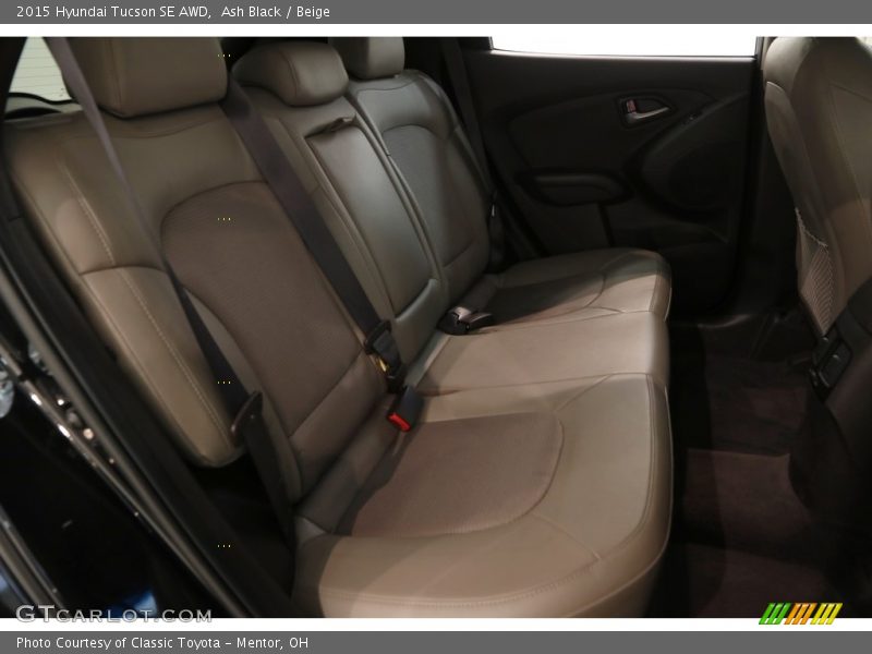 Ash Black / Beige 2015 Hyundai Tucson SE AWD