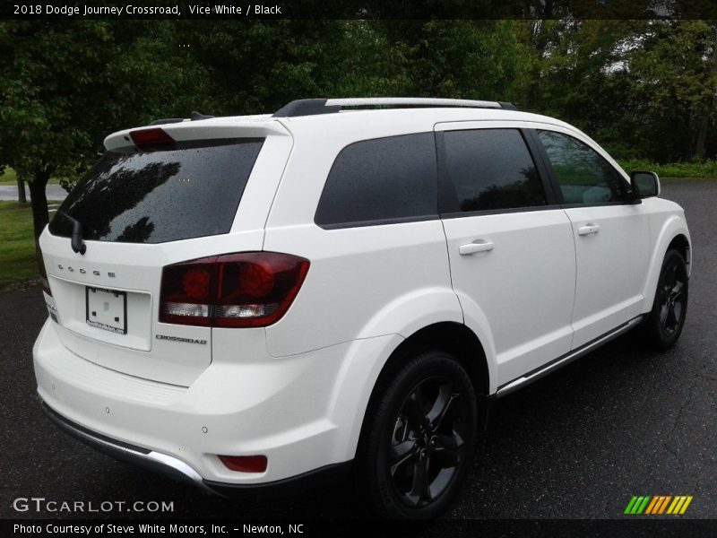Vice White / Black 2018 Dodge Journey Crossroad