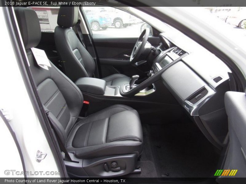 Fuji White / Ebony/Ebony 2018 Jaguar E-PACE SE