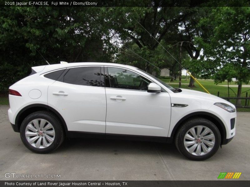 Fuji White / Ebony/Ebony 2018 Jaguar E-PACE SE