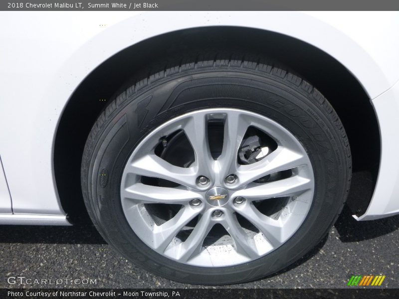 Summit White / Jet Black 2018 Chevrolet Malibu LT