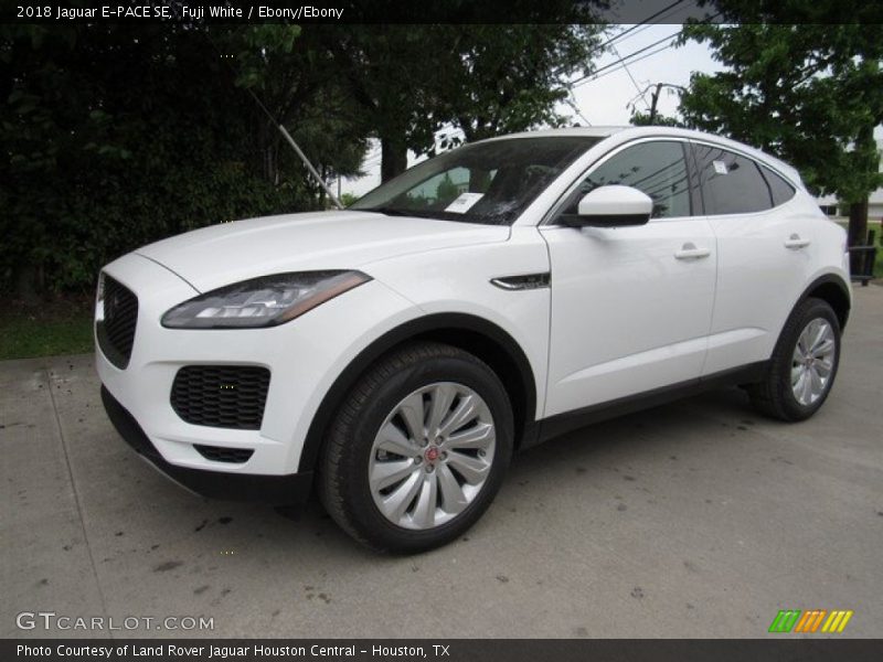 Fuji White / Ebony/Ebony 2018 Jaguar E-PACE SE