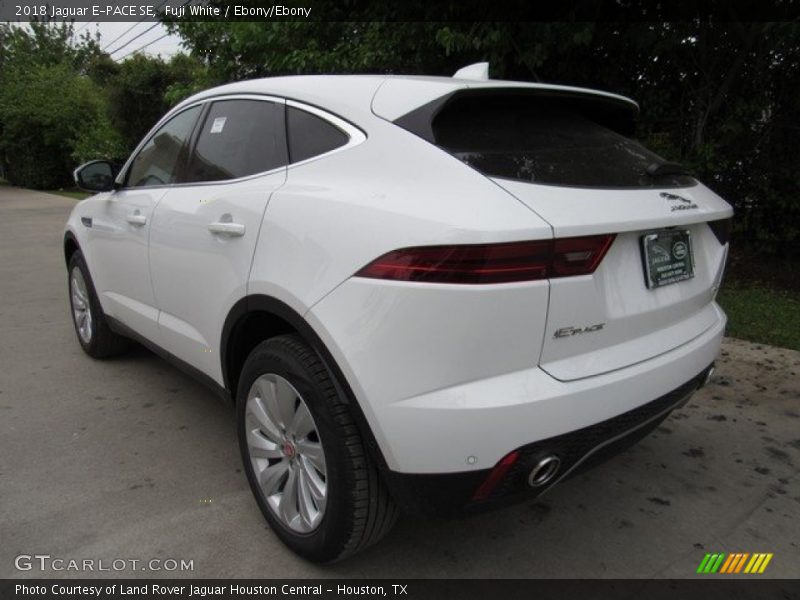 Fuji White / Ebony/Ebony 2018 Jaguar E-PACE SE