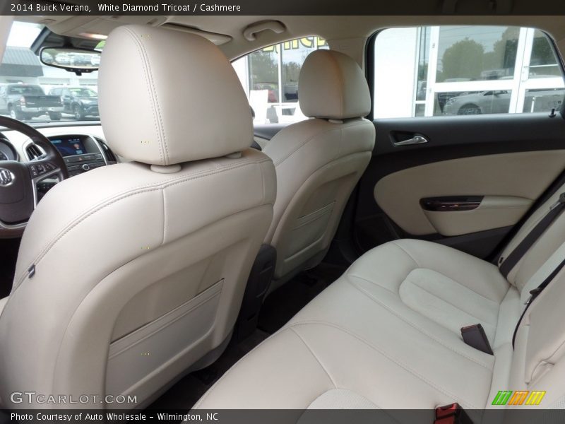 White Diamond Tricoat / Cashmere 2014 Buick Verano