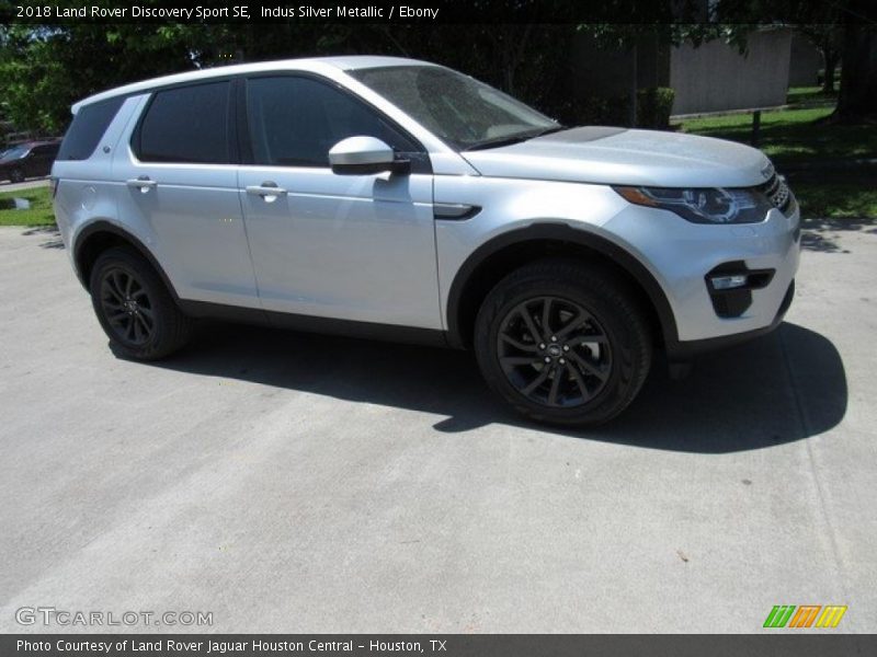 Indus Silver Metallic / Ebony 2018 Land Rover Discovery Sport SE