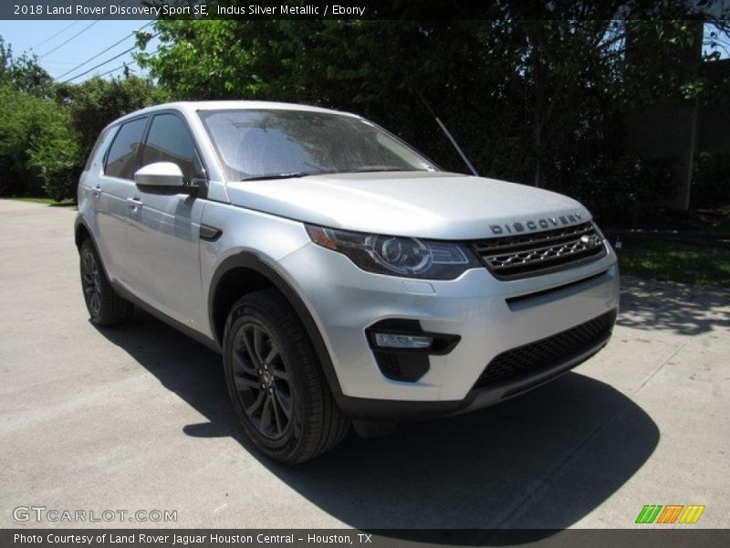 Indus Silver Metallic / Ebony 2018 Land Rover Discovery Sport SE
