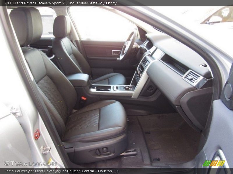 Indus Silver Metallic / Ebony 2018 Land Rover Discovery Sport SE