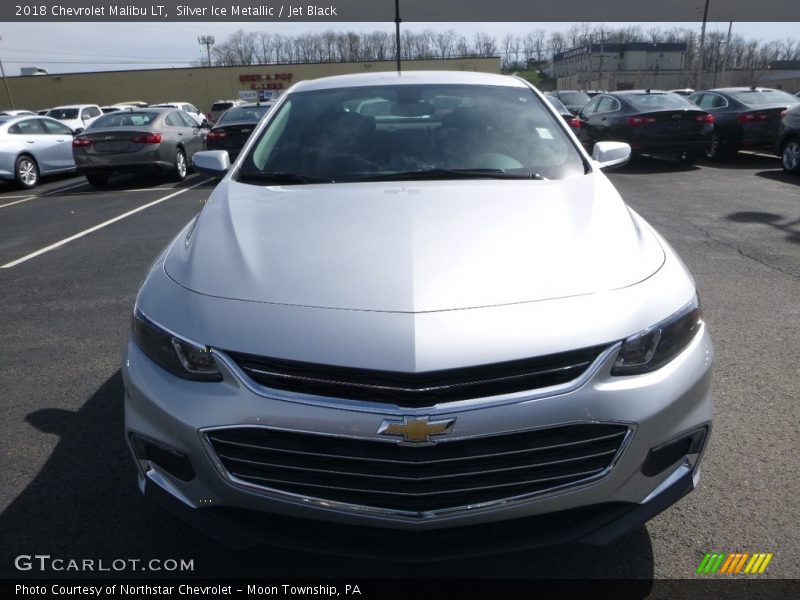 Silver Ice Metallic / Jet Black 2018 Chevrolet Malibu LT