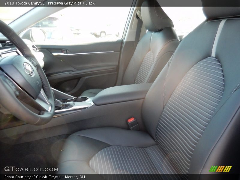 Predawn Gray Mica / Black 2018 Toyota Camry SE