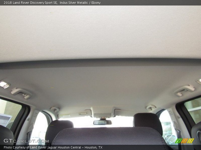 Indus Silver Metallic / Ebony 2018 Land Rover Discovery Sport SE