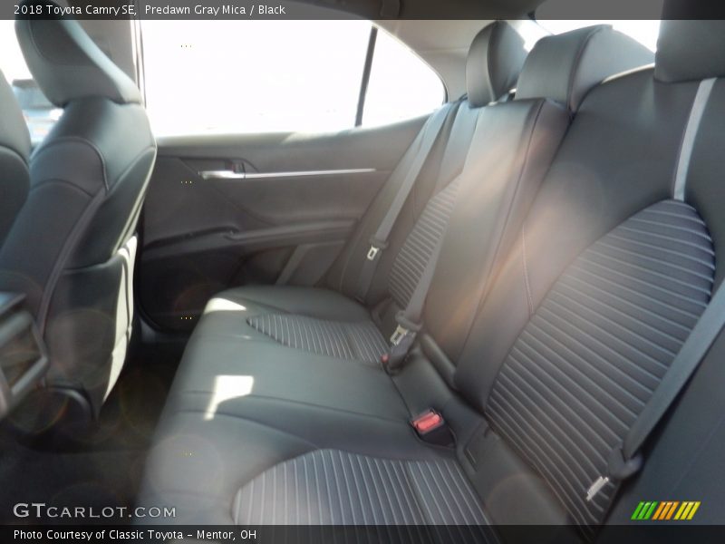 Predawn Gray Mica / Black 2018 Toyota Camry SE