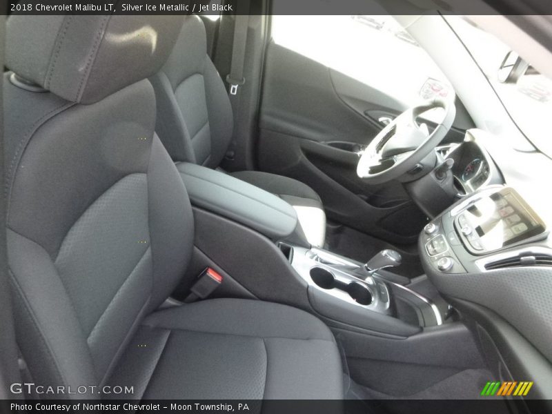 Silver Ice Metallic / Jet Black 2018 Chevrolet Malibu LT