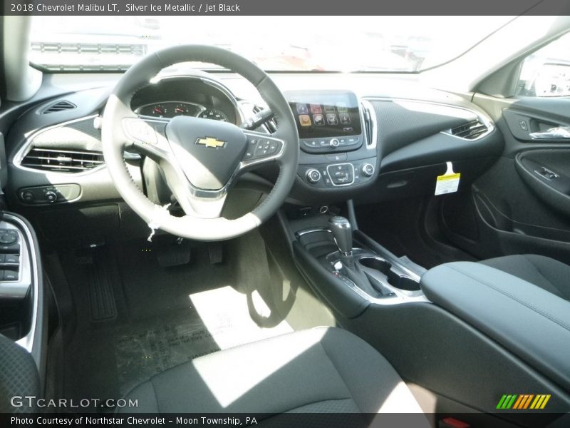 Silver Ice Metallic / Jet Black 2018 Chevrolet Malibu LT