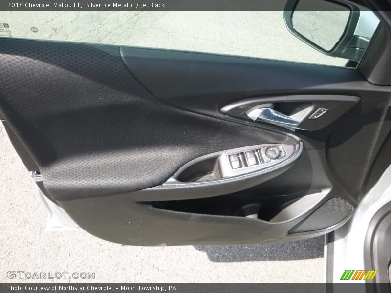 Silver Ice Metallic / Jet Black 2018 Chevrolet Malibu LT