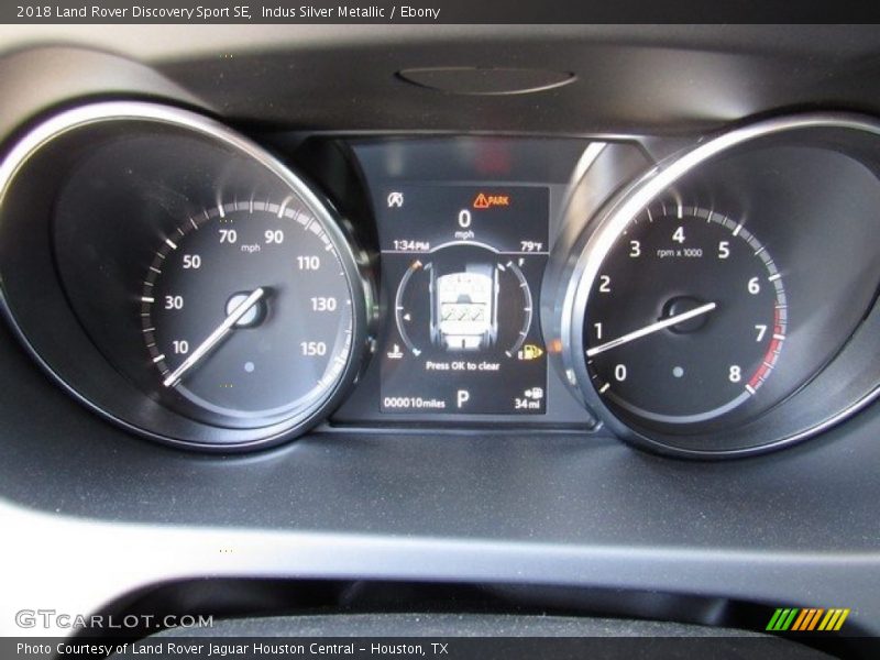 Indus Silver Metallic / Ebony 2018 Land Rover Discovery Sport SE